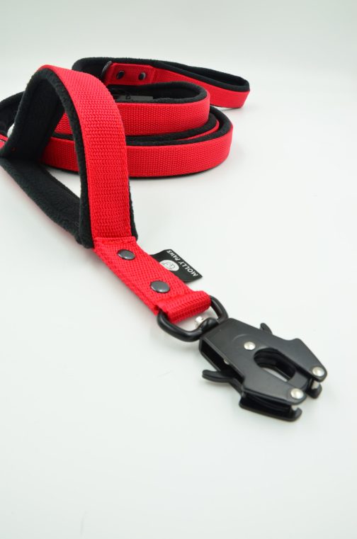 Smycz polarowa z dodatkowym uchwytem i haftem