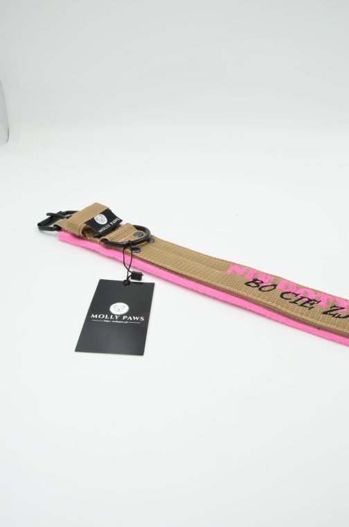 DSC_0476 Obroża o szer. 4cm z podwójnym haftem i polarem